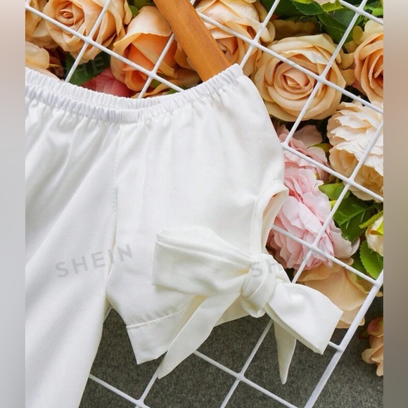 Off the shoulder Summer dress with flowers. Bow knot Size: S US:4 - Picture 3 of 4